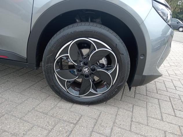 Alfa Romeo Junior Ibrida 1.2 145CV Hybrid eDCT6 ibrida SPECIALE - Foto 10