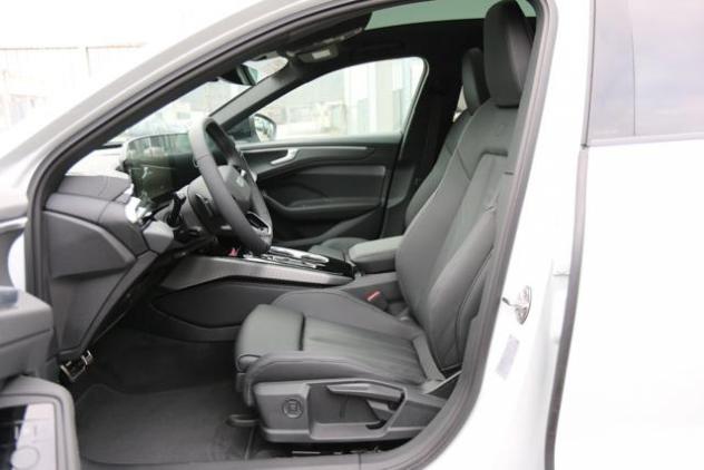 AUDI A6 Avant TDI 204CV S tronic S line edition rif. 24114808 - Foto 2