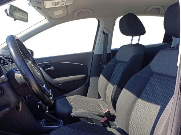Volkswagen Polo V 2014 5p 1.4 tdi bm Comfortline 90cv dsg - Foto 7