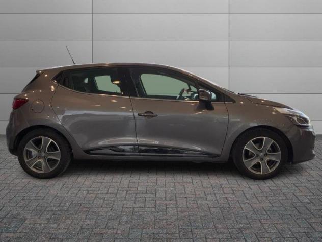 Renault Clio 4ª serie 1.2 75CV 5 porte Costume National - Foto 4