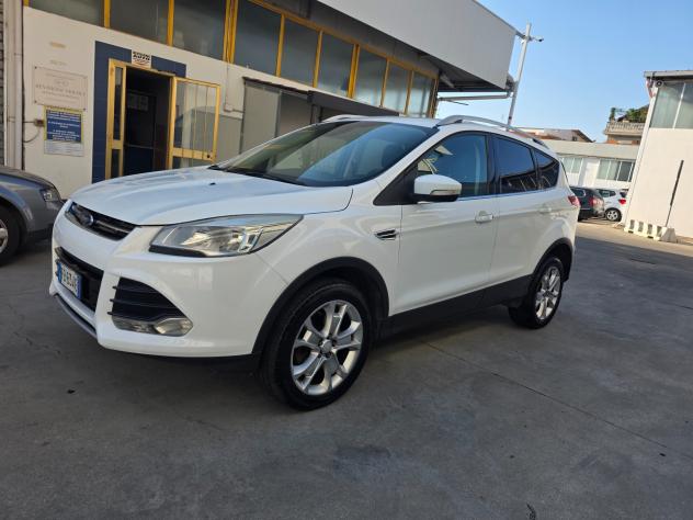 Ford Kuga 2.0 TDCI 150 CV S&S 2WD Business - Foto 9