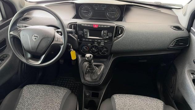 Lancia Ypsilon III 2021 HYBRID 5 PORTE 1.0 - Foto 9