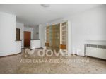 Appartamento di 100 m² con 3 locali e box auto in vendita a Luino
