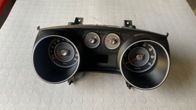 Quadro strumenti Fiat Punto 1.4 benzina del 2016 (52038998)