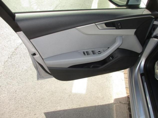 Audi A4 V Avant 35 2.0 tdi mhev Busines163cv s-tronic - Foto 10