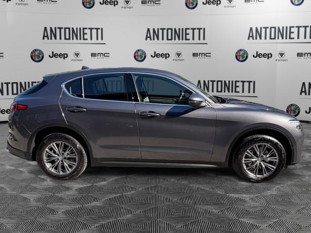Alfa Romeo Stelvio Stelvio 2.2 t Executive Q4 210cv auto - Foto 4