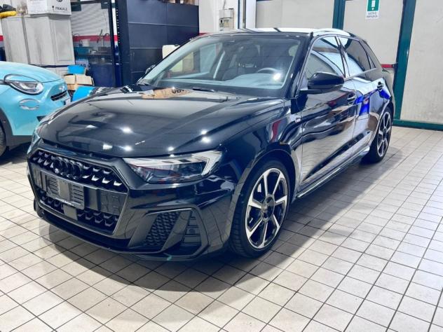 Audi A1 SPB 30 TFSI S tronic S line edition / Black Pack