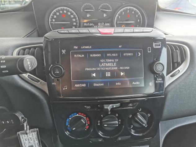 Lancia Ypsilon 1.0 FireFly 5 porte S&S Hybrid Gold - Foto 9
