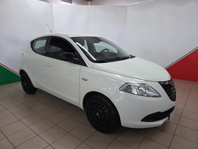 Lancia Ypsilon 1.2 69cv Elefantno - Foto 2