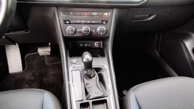 Seat Ateca 1.6 TDI 116CV DSG F1 AUT. STYLE BUSINESS - FULL LED NAV CARPLAY CAMERA SENSOR - Foto 9