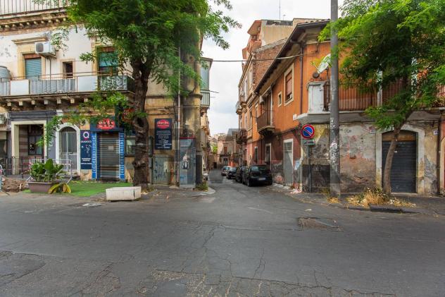 Appartamento in vendita a Catania, Zona centro