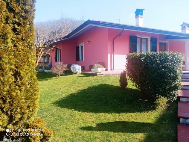 Villa in vendita a Malgrate - Villafranca in Lunigiana 220 mq Rif: 1037888