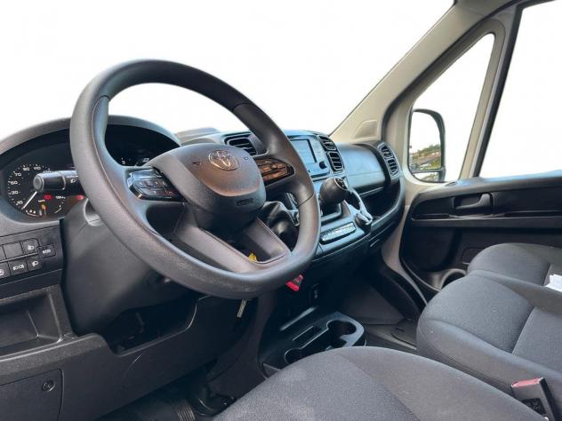 Toyota Proace Max MAX 2.2D 140CV 35 L3H2 MT - Foto 6
