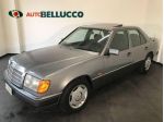 MERCEDES   200 E