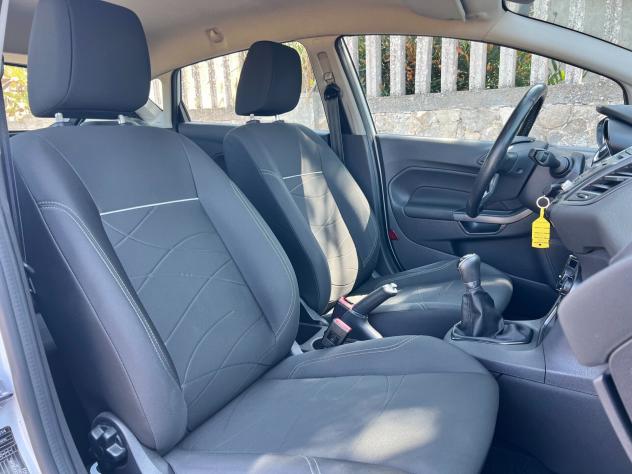 Ford Fiesta 1.5 tdci 75 cv ok neopatentati - Foto 10