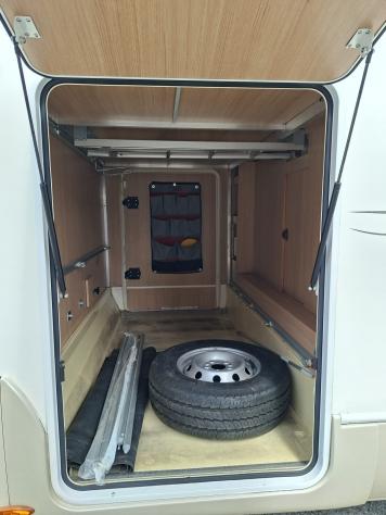 CAMPER RIMOR DUCATO MANSARDATO 6 POSTI GARAGE CLIMATIZZATORE FOTOVOLTAICO CAMPEGGIO USATI GENERALI 1728 - Foto 9