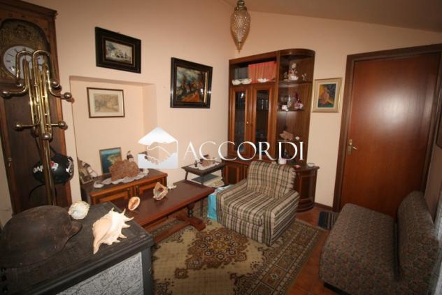 VILLA di 9 vani e di 380 mq (FOLLINA) rif. BI600_5 - Foto 10