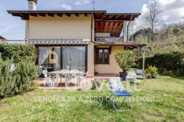 Villa di 145 m² con 4 locali e box auto doppio in vendita a Porto Valtravaglia - Foto 4