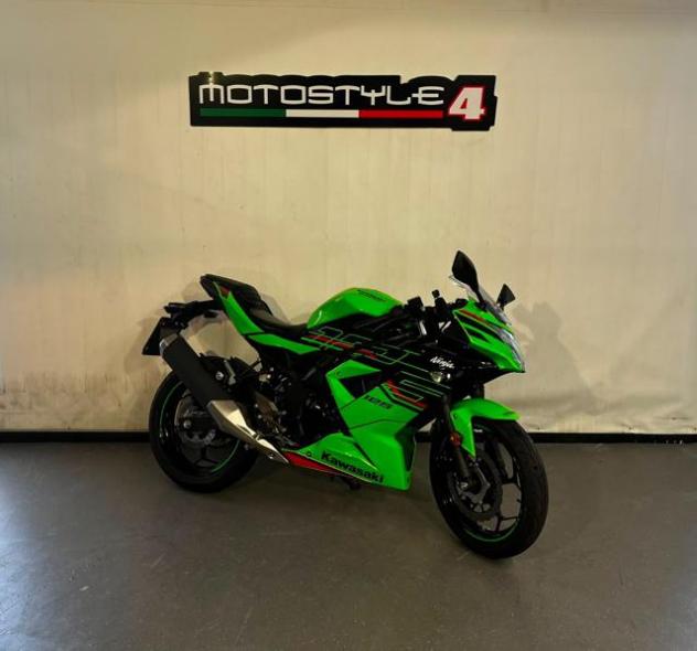 KAWASAKI NINJA 125 ABS 2024
