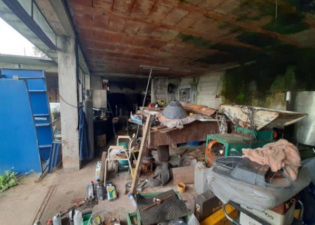 Immobile in asta di 372 m² con più di 5 locali e box auto in vendita a Caltrano - Foto 12