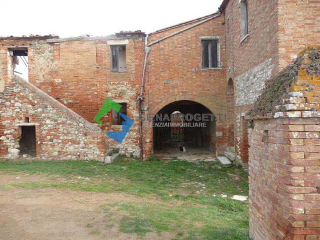 Torre a Castello vendesi podere da ristrutturare. Richiesta € 240.000