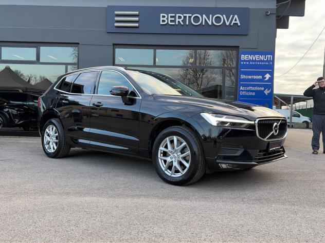 Volvo XC60 XC60 B4 (d) AWD Geartronic Momentum Pro - Foto 3
