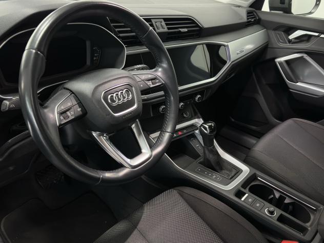Audi Q3 2.0 35 TDI Business Advanced S Tronic - Foto 9