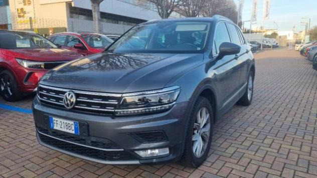 VOLKSWAGEN Tiguan 2.0 TDI 150 CV 4MOTION Sport & Style BlueMotion Te rif. 23299962 - Foto 6