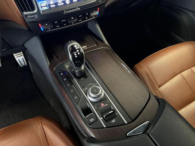Maserati Levante 3.0 V6 DS 275cv Q4 automatica - Foto 10