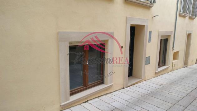 BILOCALE SEMI RISTRUTTURATO NEL CENTRO STORICO - Foto 2