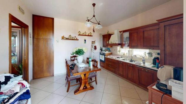Immobile in asta di 131 m² con più di 5 locali e box auto in vendita a Carbonara di Nola - Foto 10