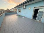 Rif. 9807  - Appartamento con esposizione angolare + terrazza