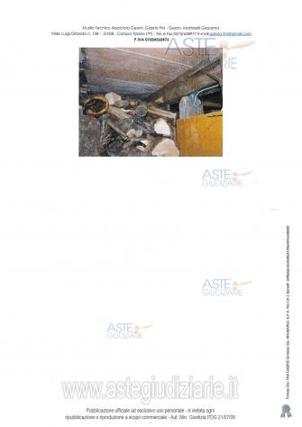 IMMOBILI-ALTRA CATEGORIA-Via Le Cavi