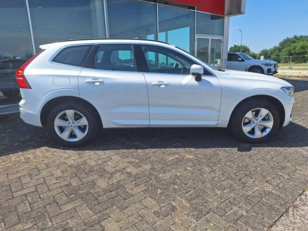 Volvo XC60 XC60 II 2022 2.0D b4 197cv Core Automatica - IVA deducibile - Foto 6