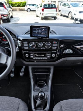 VOLKSWAGEN up! 1.0 75 CV 5p. high up! BlueMotion Technology rif. 24051678 - Foto 10