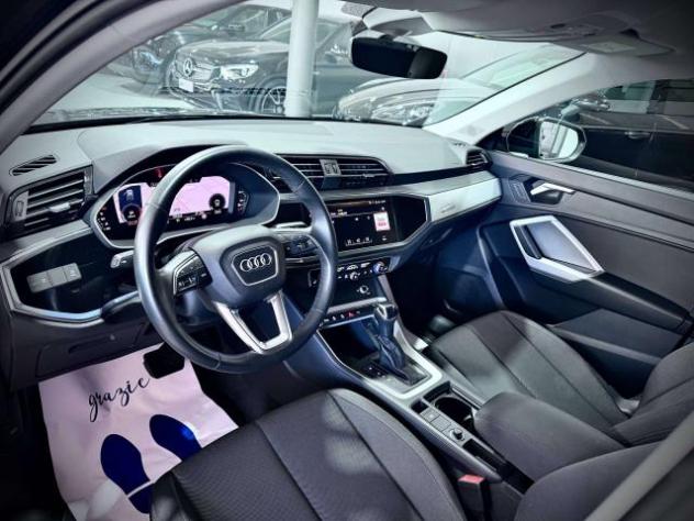 Audi Q3 SPBK 35 2.0 TDI 150CV Black Edition S Line - Foto 10