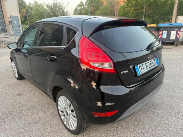 FORD Fiesta 1.4 TDCi 68CV 5p Titanium senza lavoro da fare rif. 23939579 - Foto 6