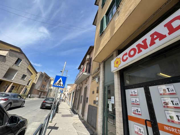 APPARTAMENTO CENTRALISSIMO CON ASCENSORE - Foto 9