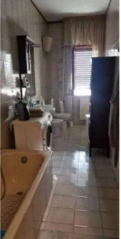 Immobile in asta di 104 m² in vendita a Giugliano in Campania - Foto 2