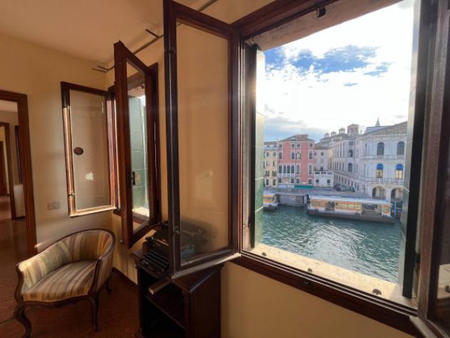 Attico / Mansarda di 200 m² con più di 5 locali in vendita a Venezia - Foto 10