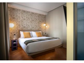 Via Manzoni 25 - Design Suite 43