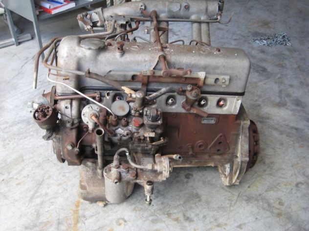 MOTORE MERCEDES W111 COUPE' CABRIO 220 SE 127.984-10
