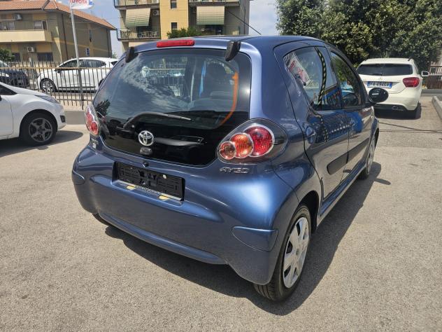Toyota Aygo 1.0 12V VVT-i 5 porte Sol - Foto 3