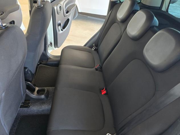Fiat Panda 1.2 City Cross - UNICO PROPRIETARIO - Foto 8