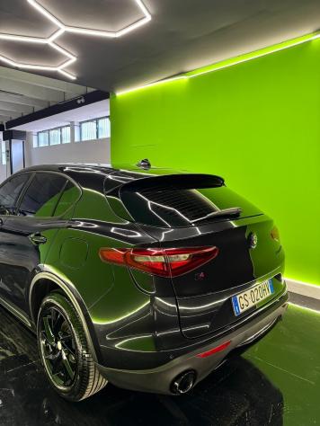 Alfa Romeo Stelvio 2.2 Turbodiesel 180 CV AT8 RWD Executive - Foto 5
