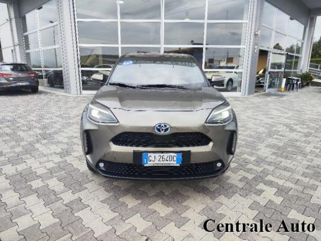 TOYOTA Yaris Cross 1.5 Hybrid 5p. E-CVT AWD-i Trend rif. 24209123 - Foto 2