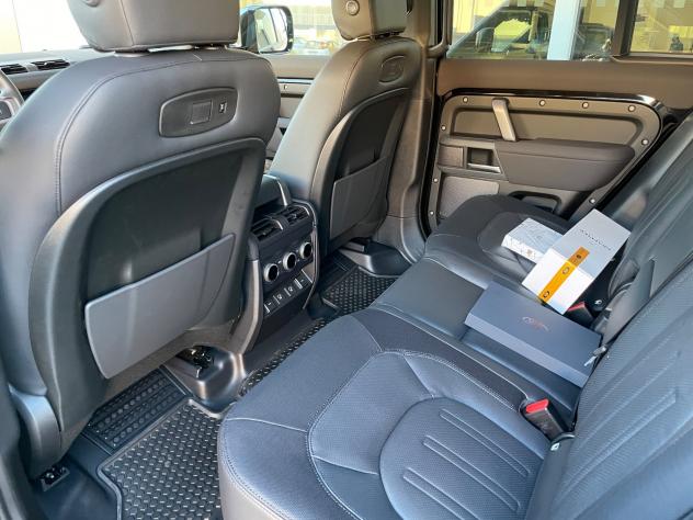 Land Rover Defender 110 3.0 l6 400 CV X-Dynamic HSE - Foto 7