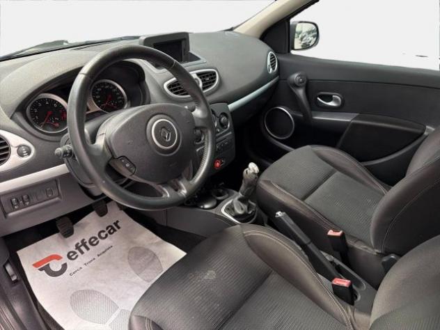 RENAULT Clio 1.2 16V 5 porte Luxe rif. 23930195 - Foto 7