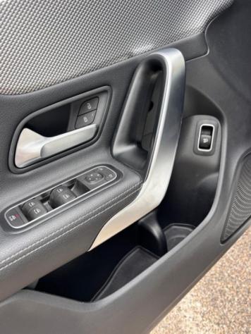 MERCEDES-BENZ CLA 200 Automatic Shooting Brake rif. 23246883 - Foto 8