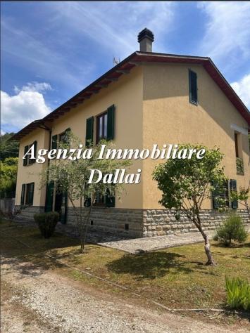 Scarperia - Nel verde villetta con garage e giardino - Foto 3